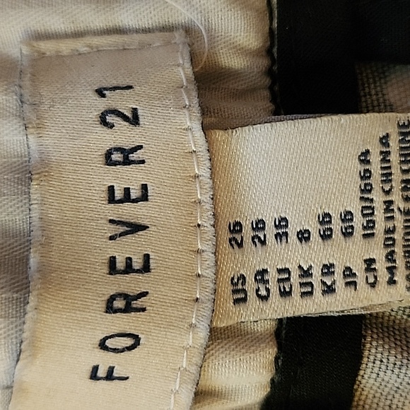 Black Polka Dot Shorts - Picture 4 of 10